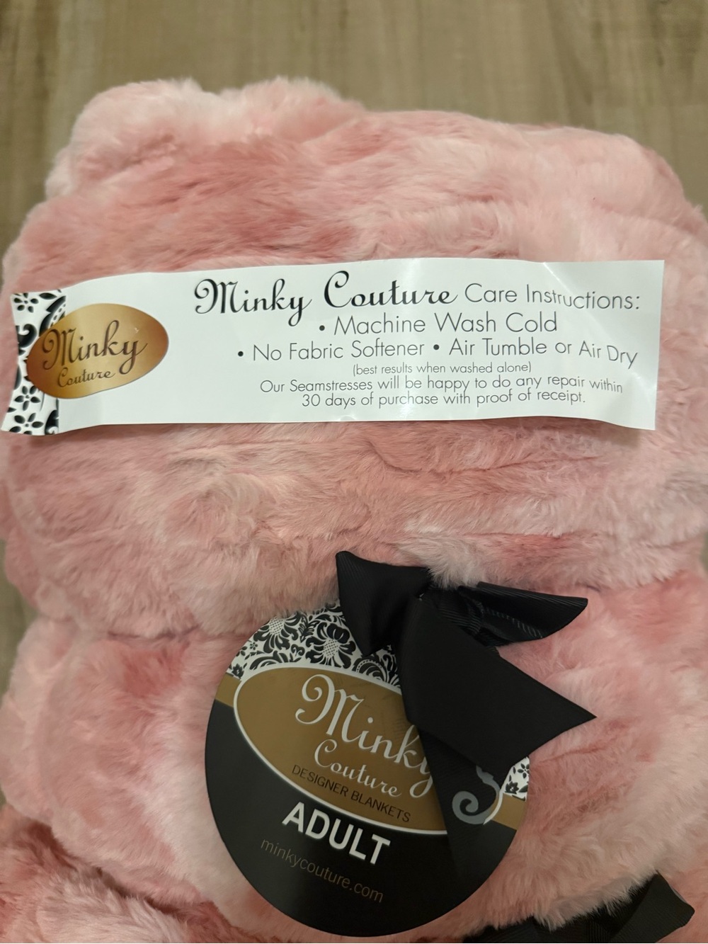 Minky Couture Blanket Pink Adult size 50in x 60in - Picture 4 of 4